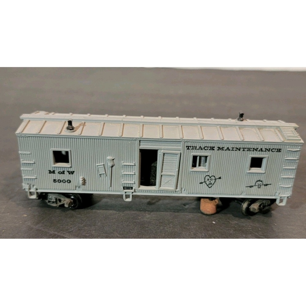 Vintage HO Scale Maintenance Train Car Gray Gauge Revell M of W‎ 5000 Track